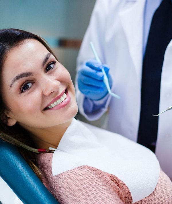 smiling-dental-woman